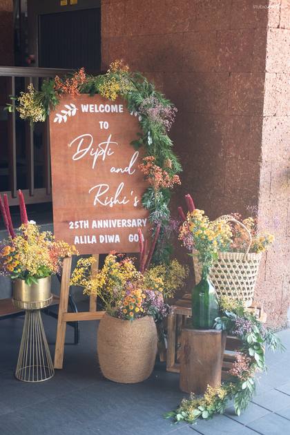 Signage and Floral detail — Arrival / Lobby decor — Alila Diwa Goa